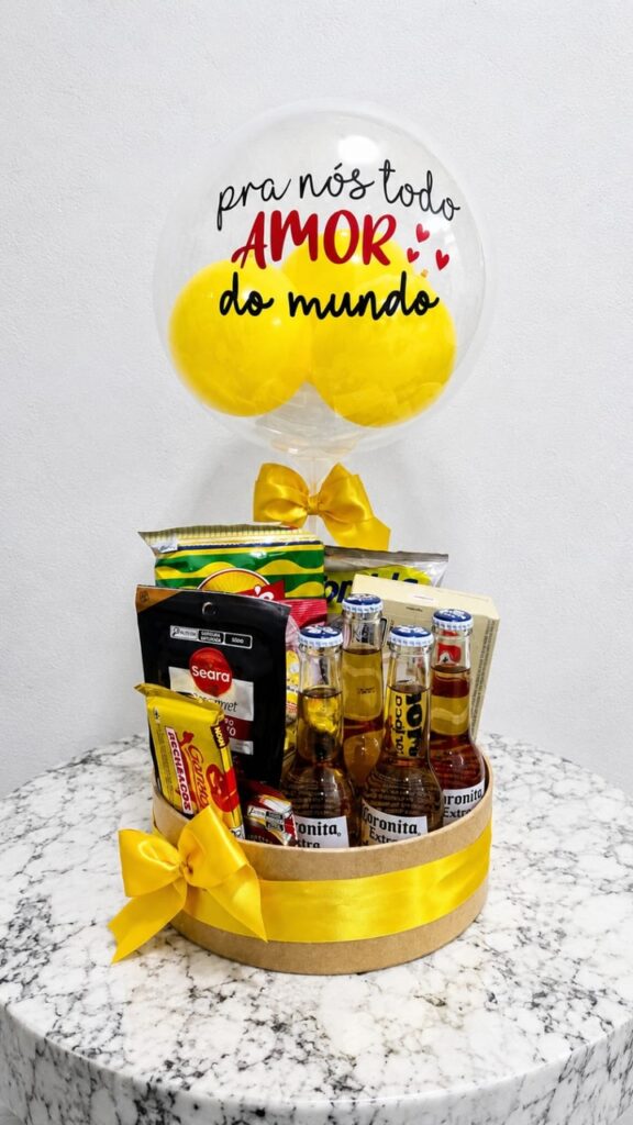Cesta especial ideal para qualquer data comemorativa petiscos e bebidas de sua preferência!!
